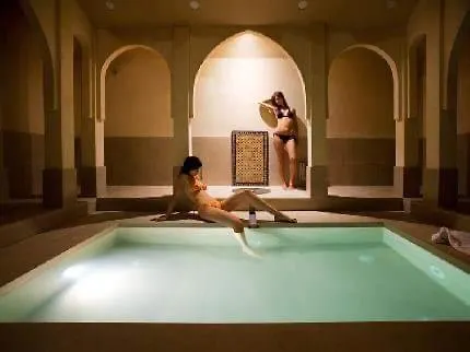 Hotel Imperial Park *